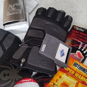 🆕 Spyder Thinsulate Charcoal and Black Racer Technical Gloves+Stainless Flask